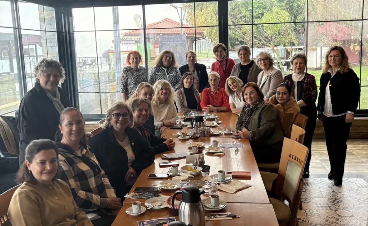 Kahvaltıda Buluştuk