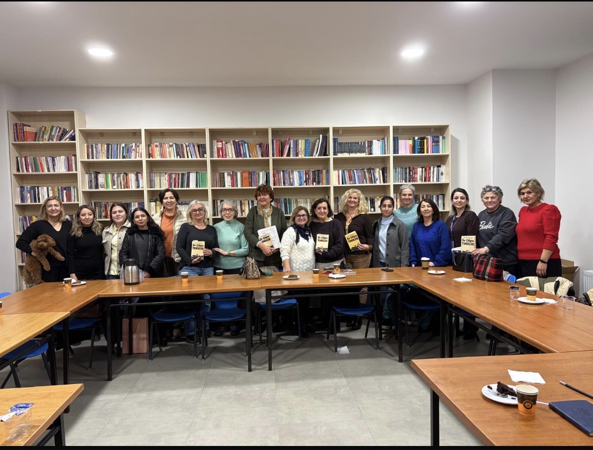 Kitap Kulübü Toplantısı